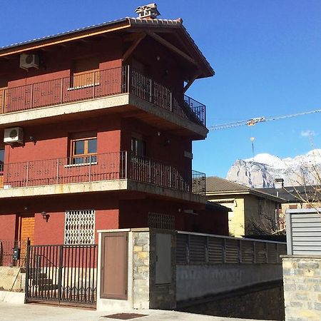 Apartamento Avenida 艾因萨 外观 照片